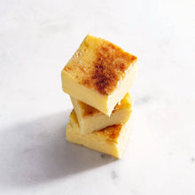 Load image into Gallery viewer, Crème Brulee Fudge 130g
